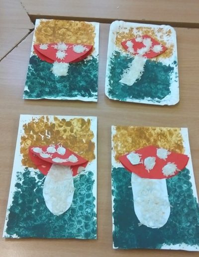 Praca plastyczna: Ryżowo - bąbelkowy muchomor 1