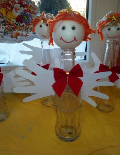 Praca plastyczna: Aniołek z butelki 2