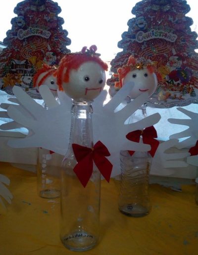 Praca plastyczna: Aniołek z butelki 3