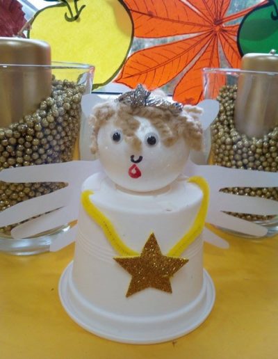 Praca plastyczna: Aniołek z doniczki 1