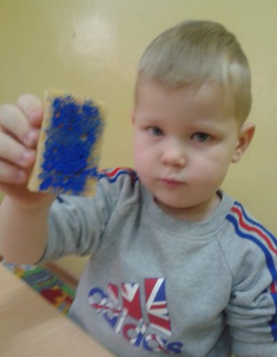 Praca plastyczna: Bałwanek gąbką malowany 68