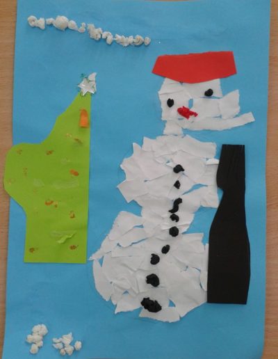 Praca plastyczna: Bałwanek - wydzieranka 9