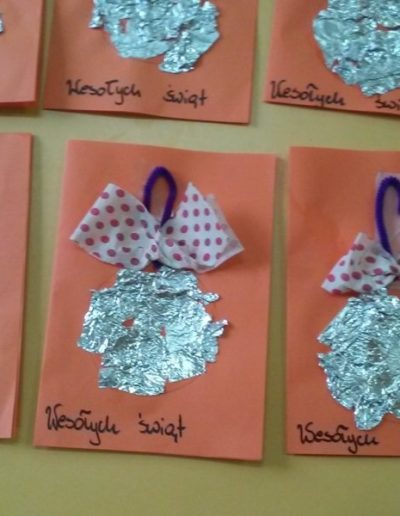 Praca plastyczna: Kartki świąteczne - Bombki 1