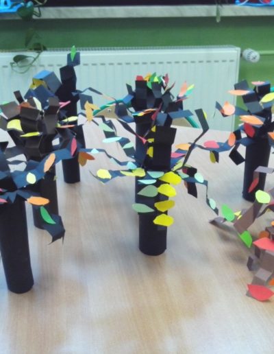 Praca plastyczna: Drzewo 3D 1