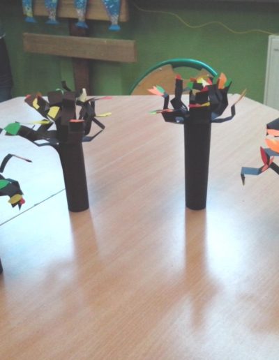 Praca plastyczna: Drzewo 3D 4