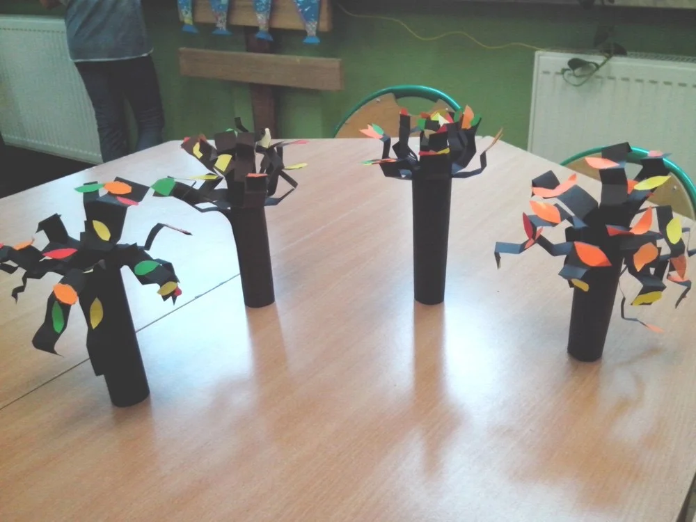 Praca plastyczna: Drzewo 3D