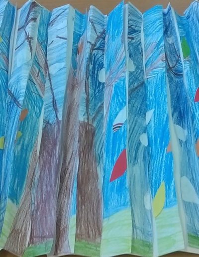 Praca plastyczna: Jesienno - zimowe drzewa - mozaika 7