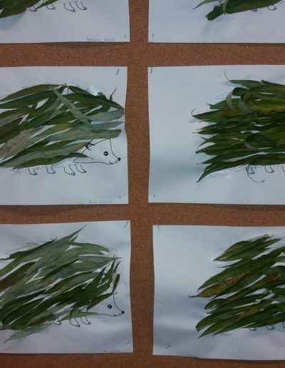 Praca plastyczna: Jeże z liści 1