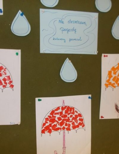 Praca plastyczna: Kolorowe parasolki 2