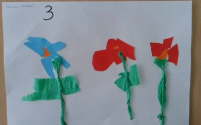 Praca plastyczna: Kwiatki z bibuły – utrwalanie cyfry 3