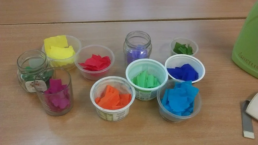 Praca plastyczna: Łąka malowana bańkami