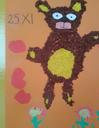 Praca plastyczna: Miś wyklejany kuleczkami z bibuły 7