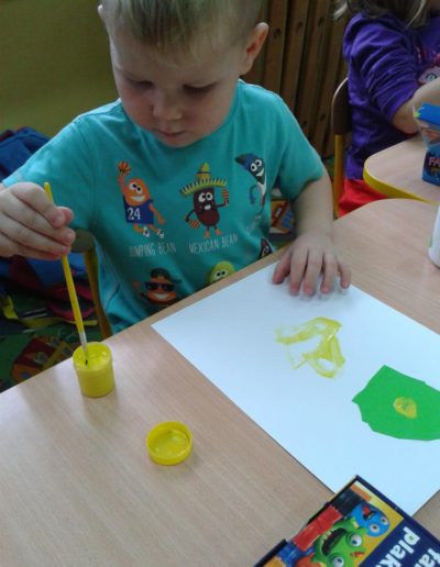 Praca plastyczna: Misie farbkami malowane 8