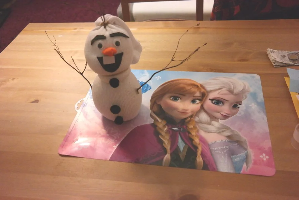 Praca plastyczna: Olaf ze skarpety