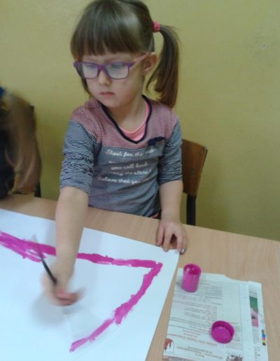 Pani Wiosna farbkami malowana - praca grupowa 2