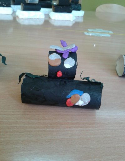 Praca plastyczna: Pingwinki z rolki po papierze 14