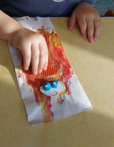 Praca plastyczna: Sowy z torebek śniadaniowych 3