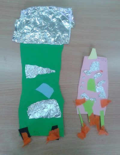 Praca plastyczna: Rakieta z folii aluminiowej 2