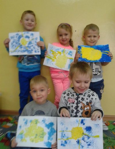 Praca plastyczna: Słoneczko - wyklejanka 5