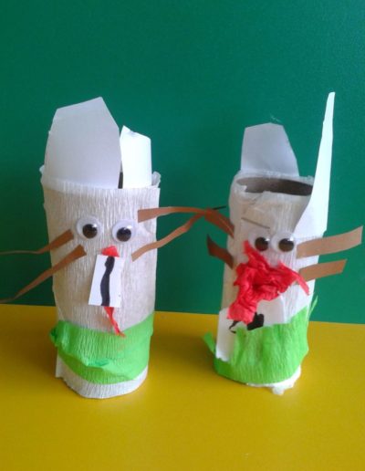 Praca plastyczna: Zajączki z białej bibuły 3