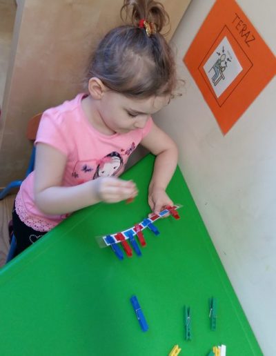 Sekwencje klamerki 8