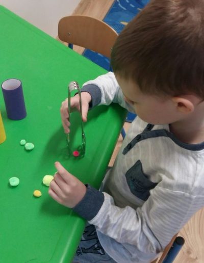 Motoryka mała - sortowanie 6