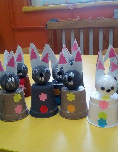 Praca plastyczna: Króliczki z doniczki 3