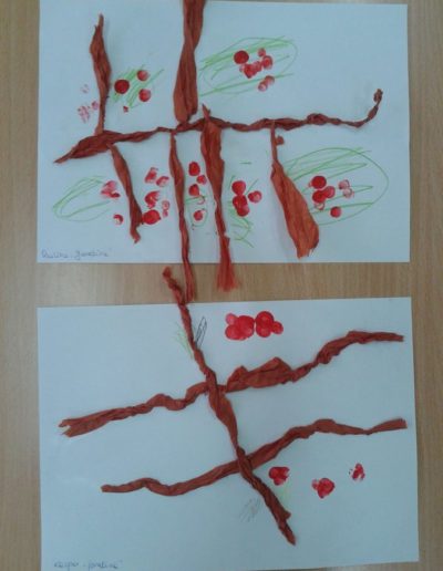 Praca plastyczna: Jarzębinka z bibuły 3