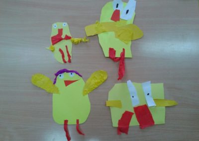 Praca plastyczna: Kurczaczki - wycinanka