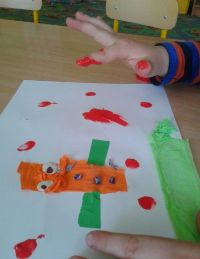 Praca plastyczna: Motylki - wycinanka 4