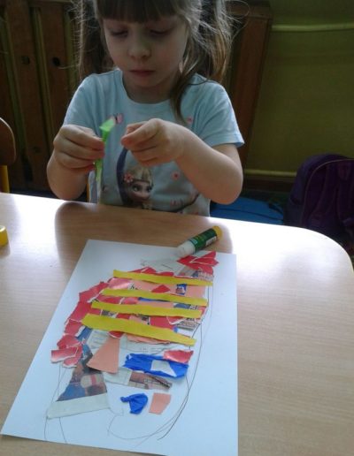 Praca plastyczna: Pisanki - wyklejanka 3