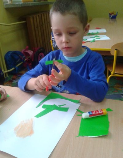 Praca plastyczna: Leśniczy opiekunem lasu 2