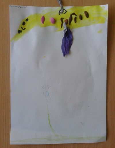 Praca plastyczna: Pszczółki z bibuły 1