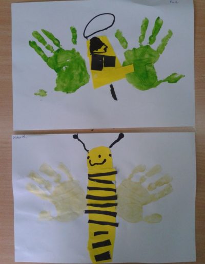 Praca plastyczna: Pszczółki z odrysowanej dłoni 4