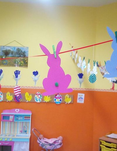 Praca plastyczna: Zajączki zawieszki 1