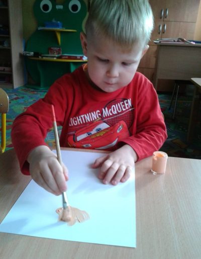 Praca plastyczna: Moja rodzina 8