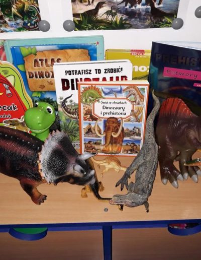 Wystawka, ozdoba i dekoracja na Dzień Dinozaura 1