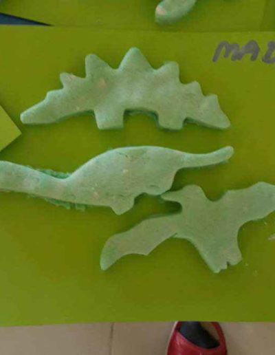 Praca plastyczna: Dinozaury z masy solnej 2