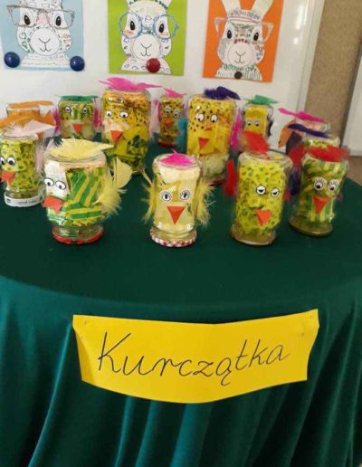 Praca plastyczna: Kurczaczki ze słoika 1