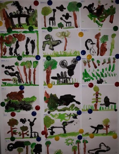 Praca plastyczna: Las Jurajski - malowanie wyobrażeń farbami 3