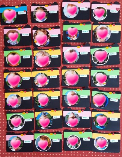 Praca plastyczna: Laurka aparat 11