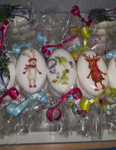 Praca plastyczna: Mydełka wykonane techniką decupage 32