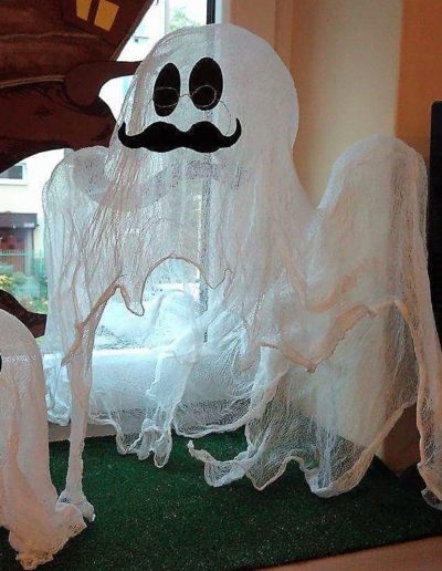 Praca plastyczna: Przyjazne duszki z gazy / pieluszki tetrowej 4