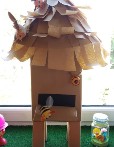 Praca plastyczna: Pszczoły z opakowań po kinder jajkach 1