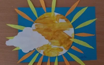 Praca plastyczna: Słońce farbami malowane
