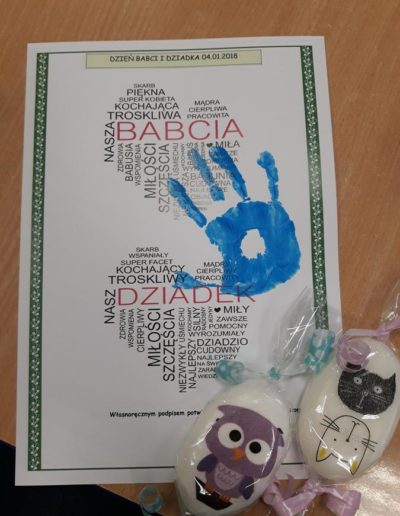 Praca plastyczna: Upominek na Dzień Babci i Dziadka 1