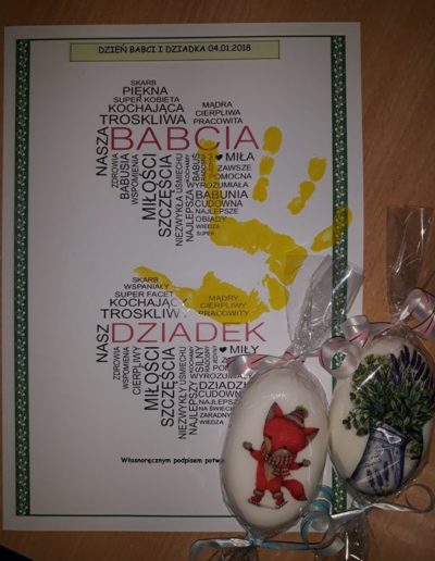 Praca plastyczna: Upominek na Dzień Babci i Dziadka 4
