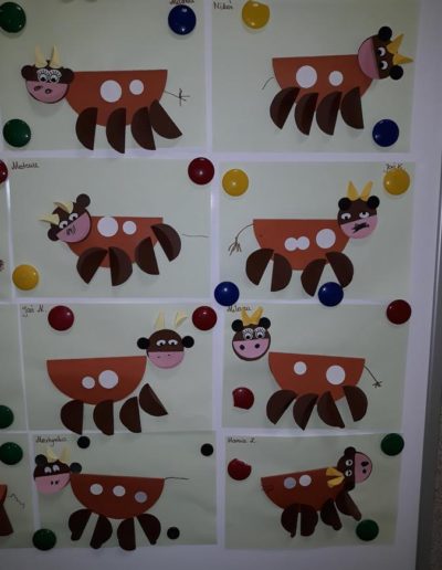 Praca plastyczna: Krowa Mućka - z talerzyka 8