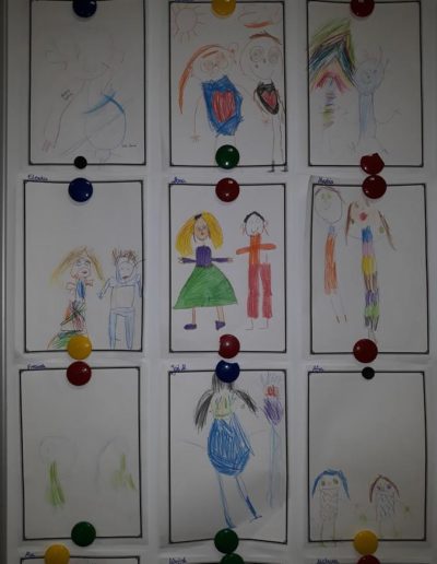 Praca plastyczna: Portret Mamy i Taty 3