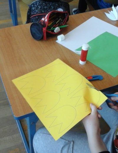 Praca plastyczna: Przestrzenny tulipan 1